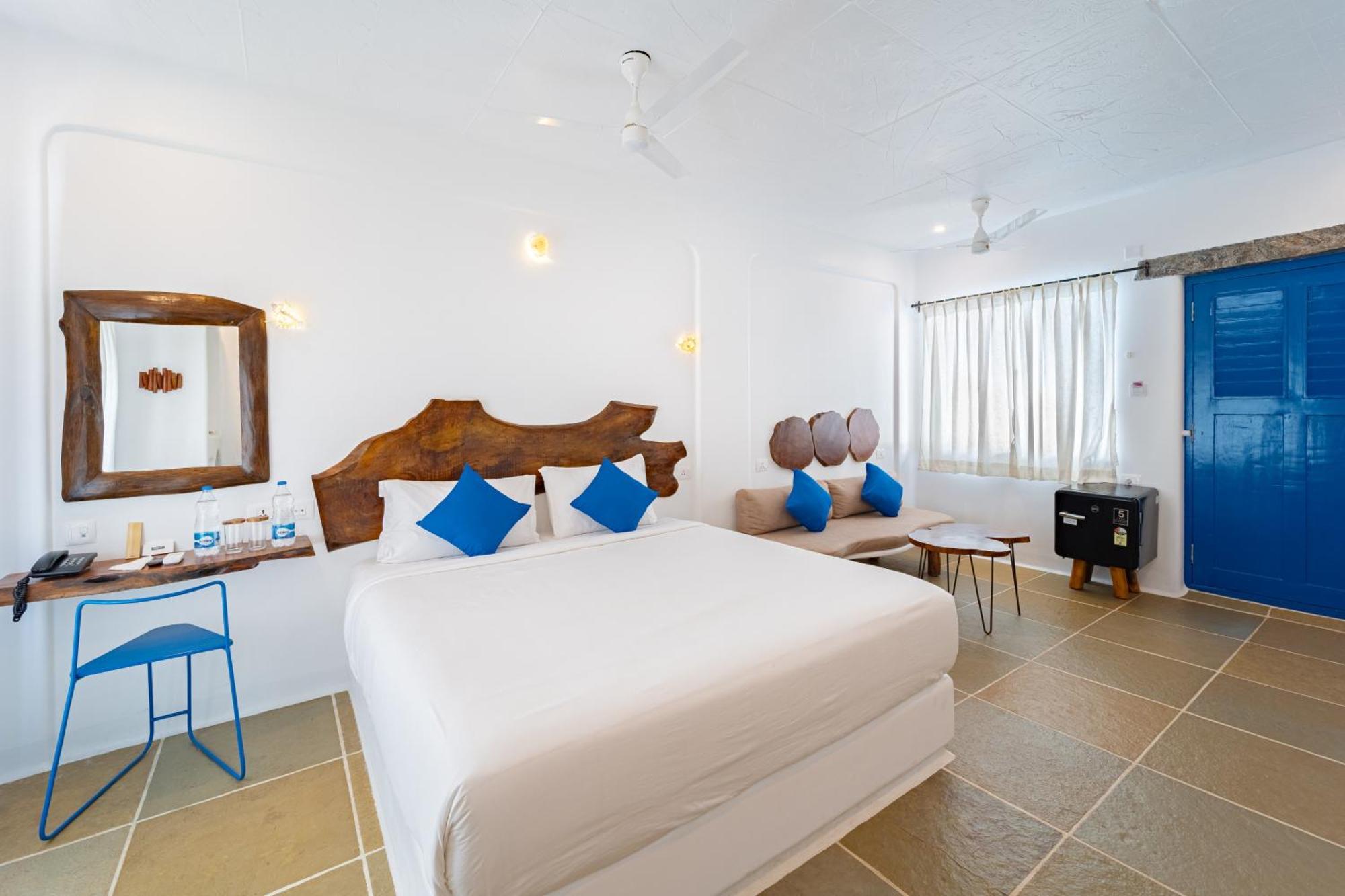 Conch Resort Luxury Private Pool Suites 蓬蒂切里 外观 照片